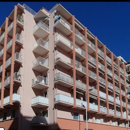 Spacious Apartment In The Heart Of Juan Les Pins ! Kültér fotó